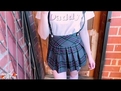 ❤️ Schoolgirl Sikini derinden Sucks ve sınıflar yerine sikikleri. ☑ Seks videosu tr.epicshowdown.top ﹏